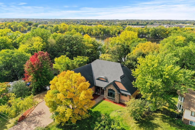 16762 Yale St NW, Elk River, MN 55330