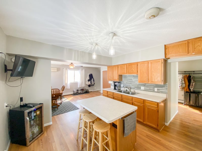 1021 Lafayette Ave, Lafayette, MN 56054