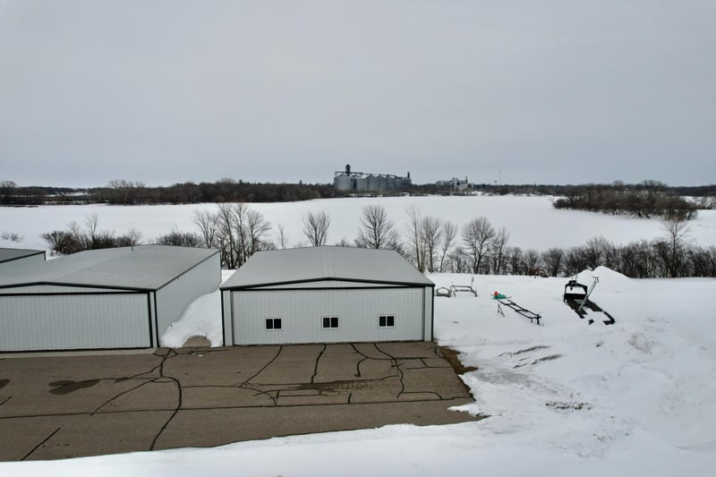 1111 2nd St SW #Hangar 3, Elbow Lake, MN 56531