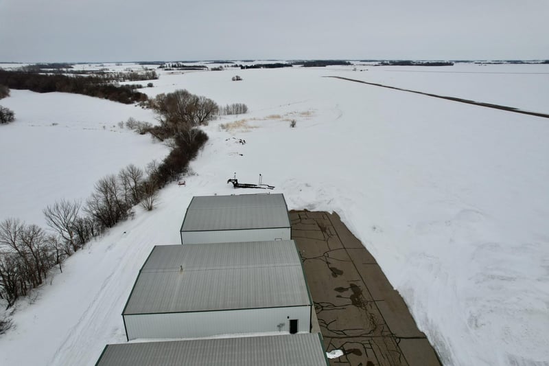 1111 2nd St SW #Hangar 3, Elbow Lake, MN 56531