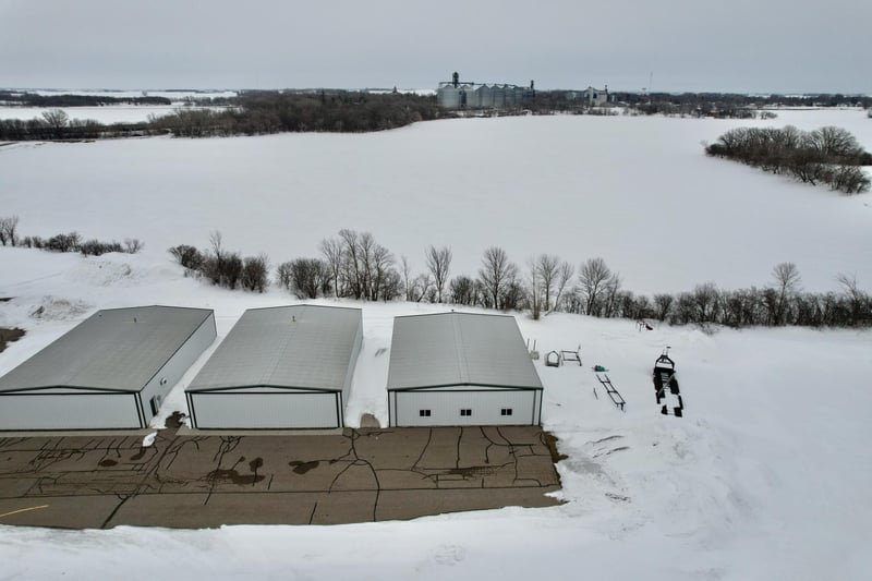1111 2nd St SW #Hangar 3, Elbow Lake, MN 56531