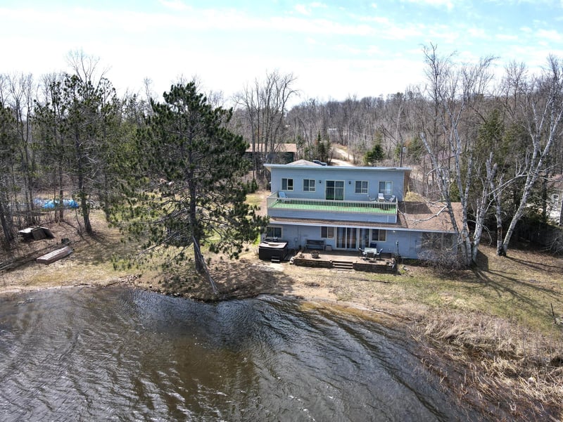 604 Summit Ave NE, Hill City, MN 55748