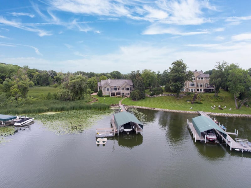 1006 Wildhurst Trl, Mound, MN 55364