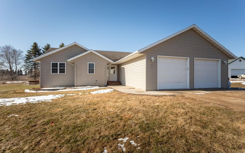 507 Hunter Ln, Garfield, MN 56332