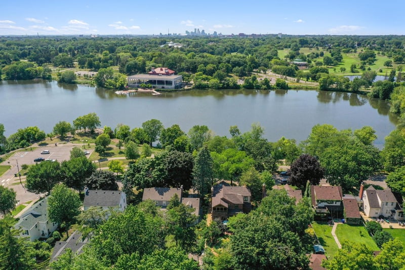 1384 E Como Blvd, Saint Paul, MN 55117