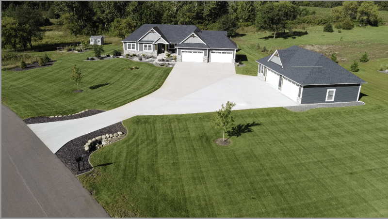 24368 101st St NW, Zimmerman, MN 55398