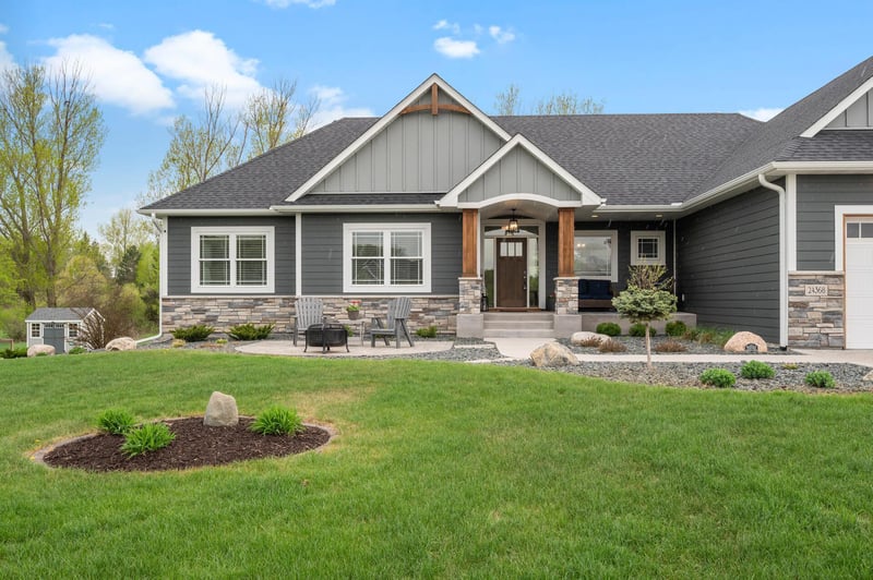 24368 101st St NW, Zimmerman, MN 55398