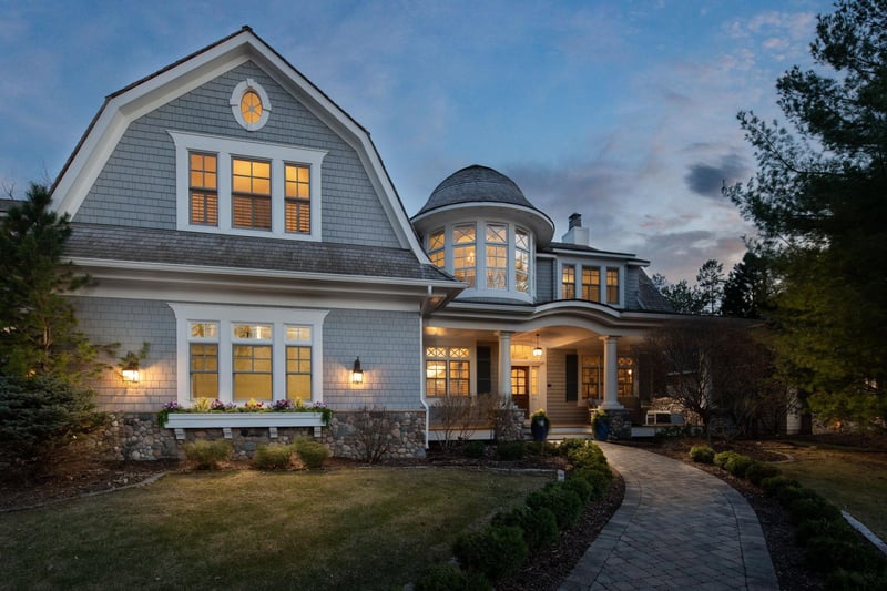575 Far Hill Rd, Wayzata, MN 55391