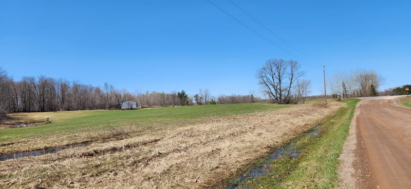 xxx Cedarcrest Trl, Harris, MN 55032