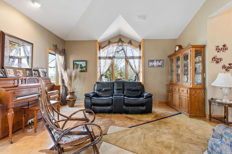 209 Lincoln Ave SW, Wadena, MN 56482