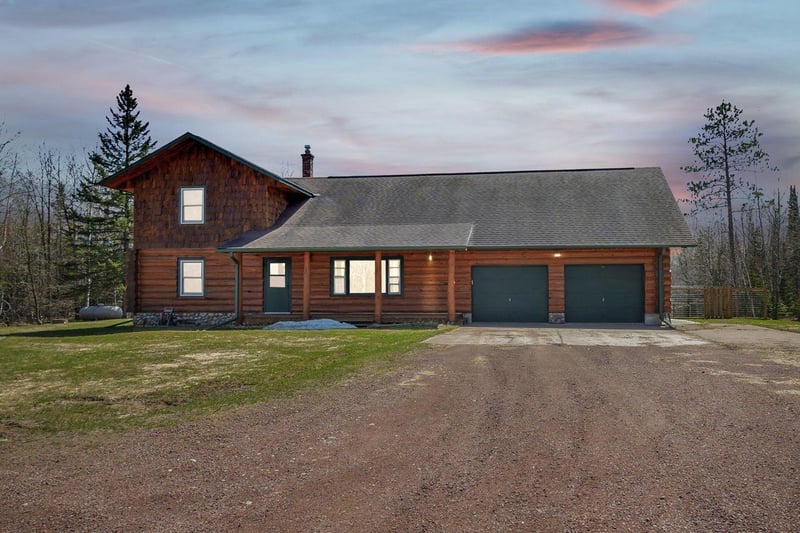 62697 Dahlstrom Rd, Ashland, WI 54806