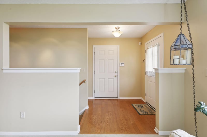 5407 Provence Ln, White Bear Twp, MN 55127