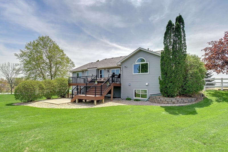 7900 E 250th St, Elko New Market, MN 55020