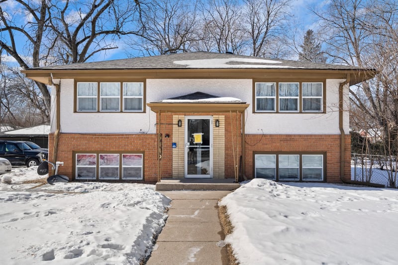 9110 Nicollet Ave S, Bloomington, MN 55420