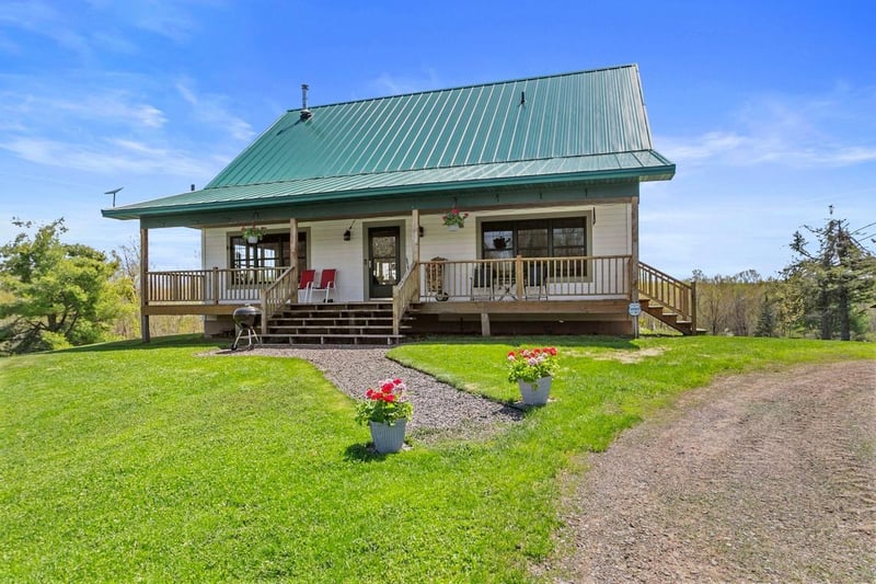 68160 Markville Rd, Sandstone, MN 55072