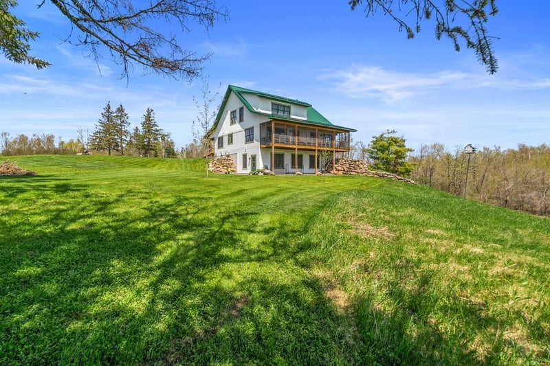 68160 Markville Rd, Sandstone, MN 55072