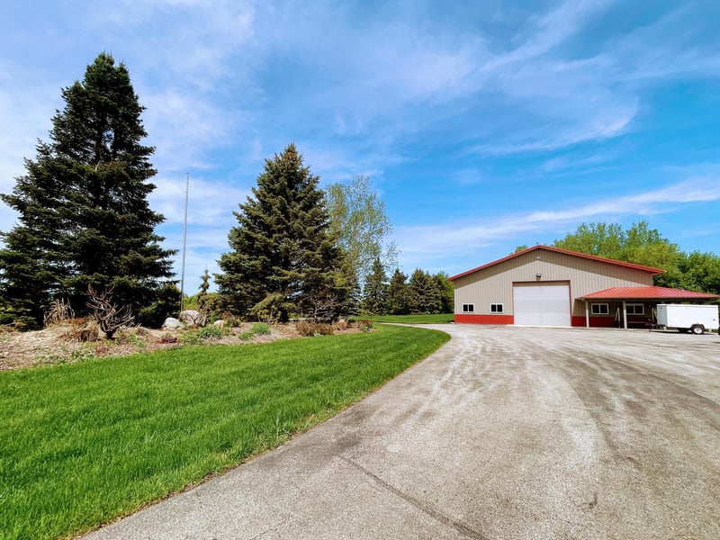 18050 Langford Blvd, Jordan, MN 55352