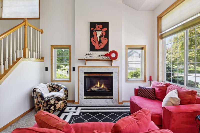 2048 Willow Cir, Lino Lakes, MN 55038