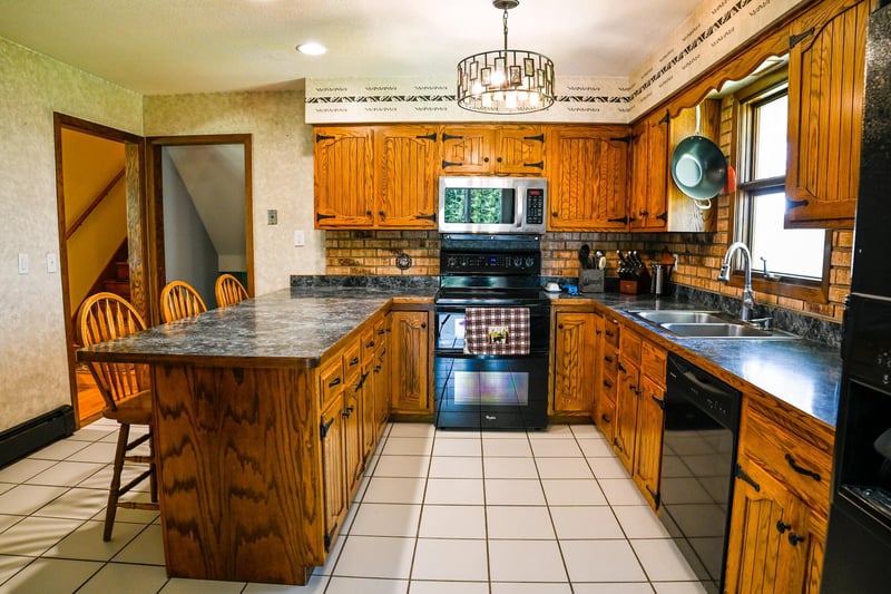 7290 Britt Bypass, Britt, MN 55710