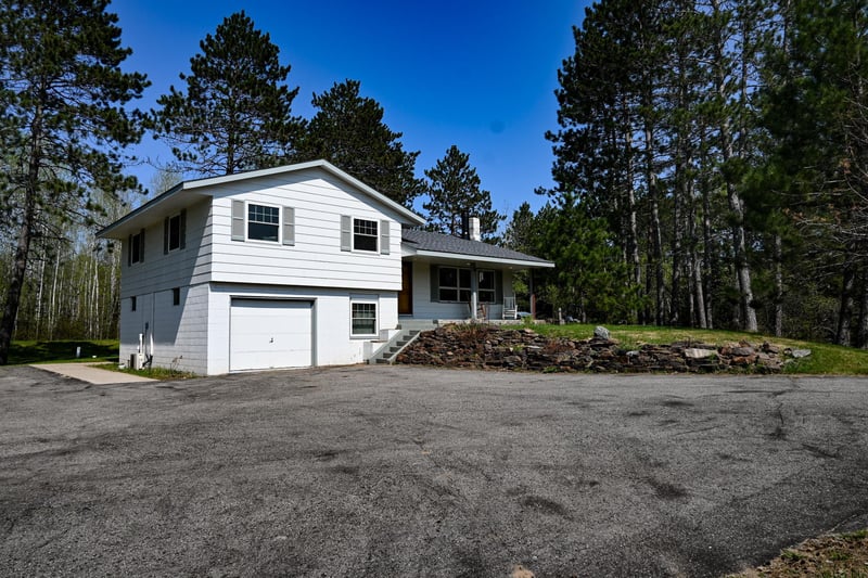 7290 Britt Bypass, Britt, MN 55710
