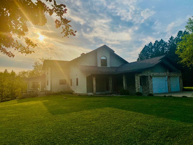 2743 10th St SE, Baudette, MN 56623