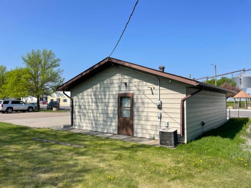 1218 1st St, Waubun, MN 56589