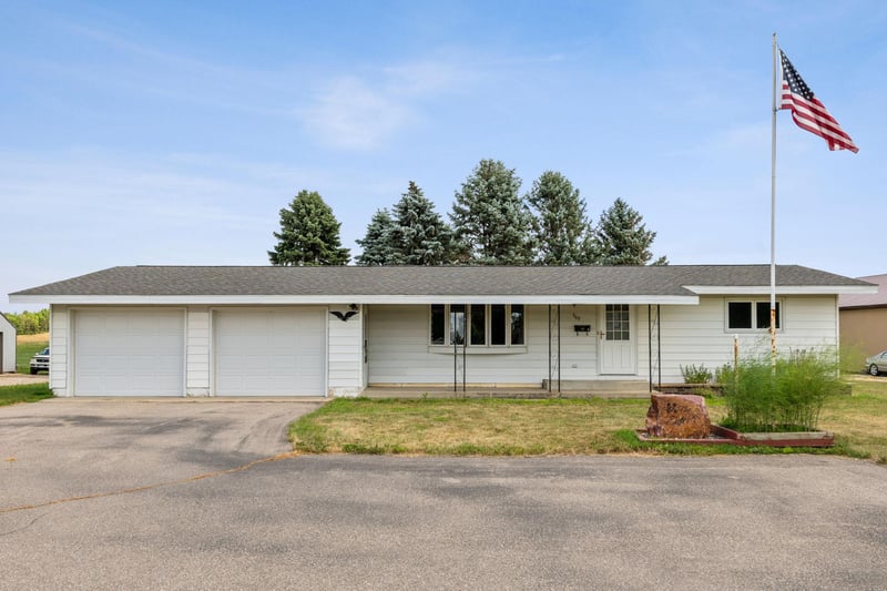 700 Main St, Courtland, MN 56021