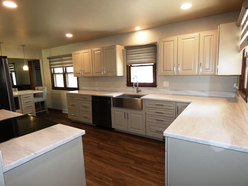 300 Trosky Rd W, Edgerton, MN 56128