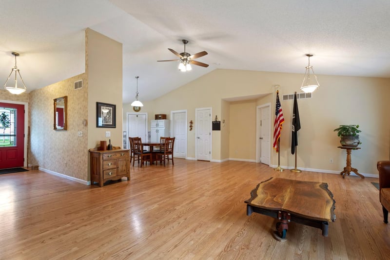 4814 Birch St, Hampton, MN 55031