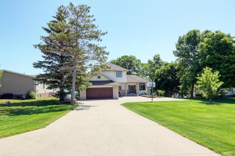 46542 Poss Beach Rd, Pelican Rapids, MN 56572