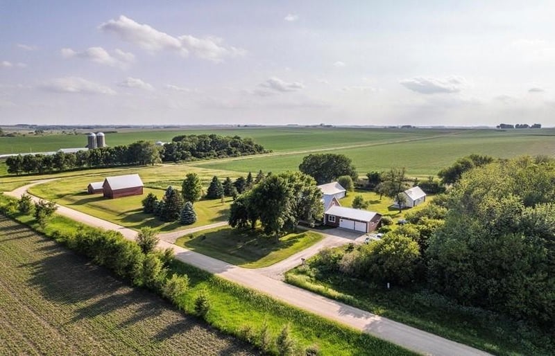 121 170th Ave, Luverne, MN 56156