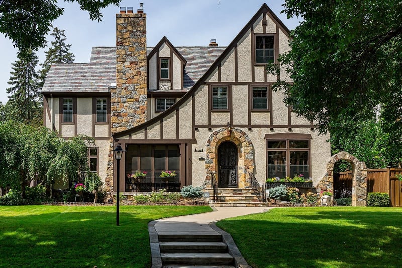 4602 Moorland Ave, Edina, MN 55424