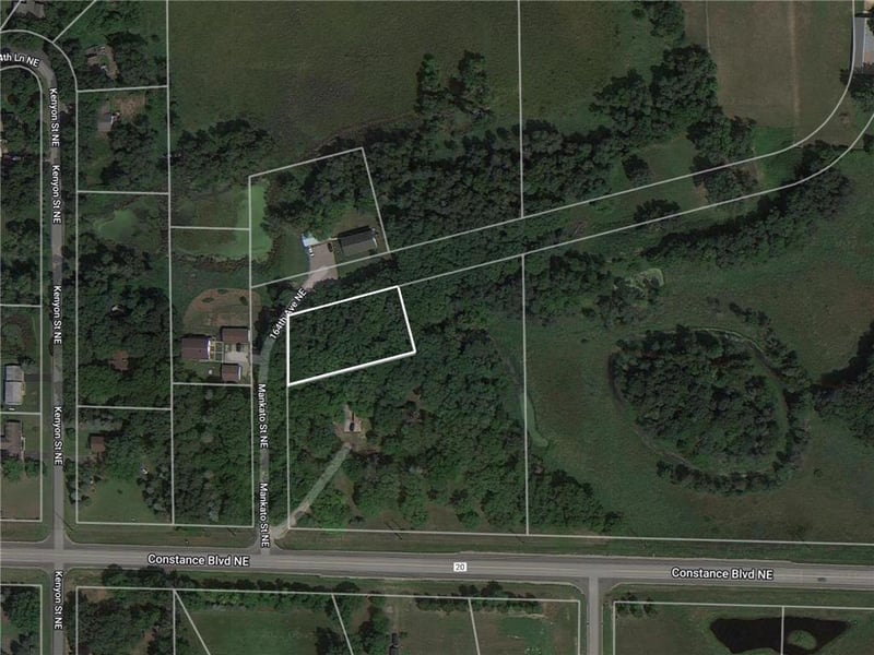 XXX Mankato St NE, Ham Lake, MN 55304