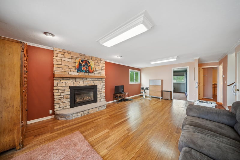 16650 Pueblo Blvd, Jordan, MN 55352
