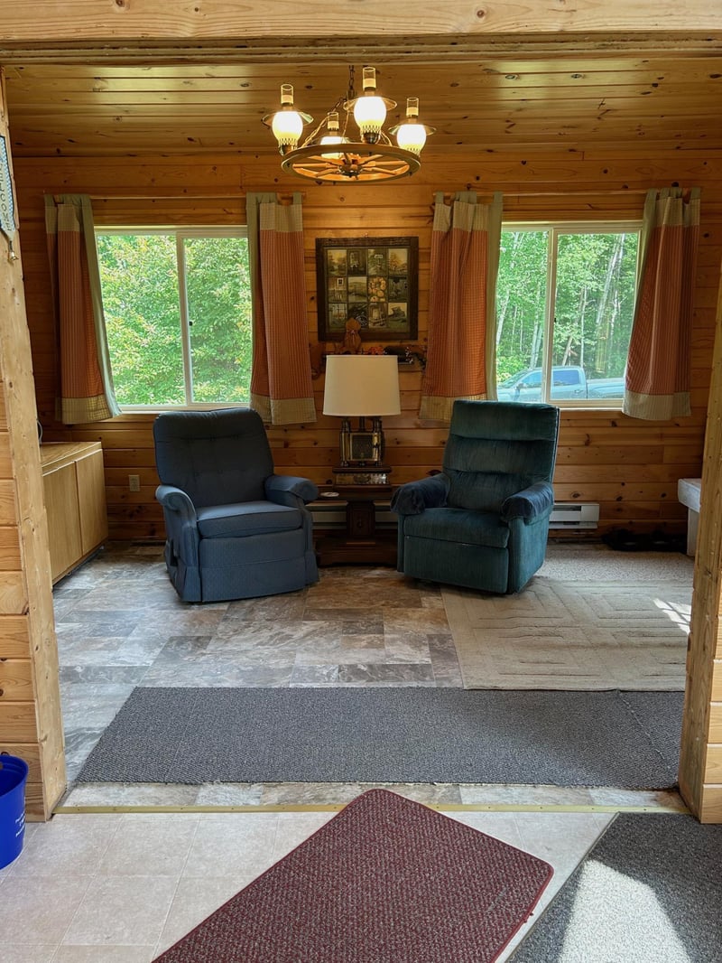 41585 Cabin Ln, Kelliher, MN 56650