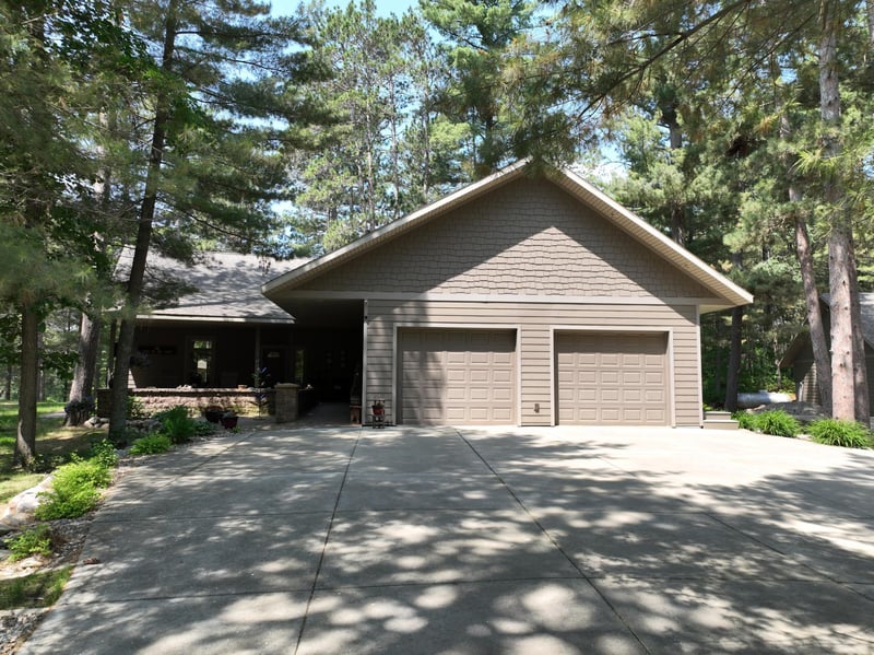 22376 Glacial Ridge Trl, Nevis, MN 56467