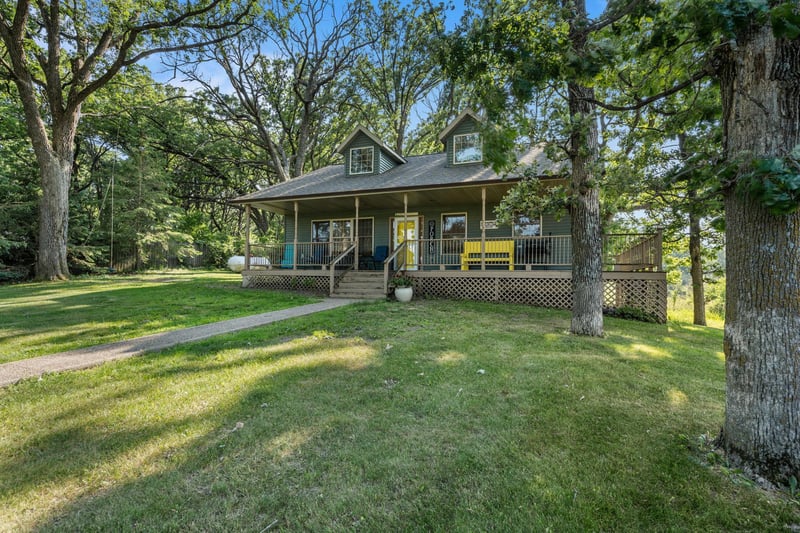 6899 SE 28th St, Claremont, MN 55924