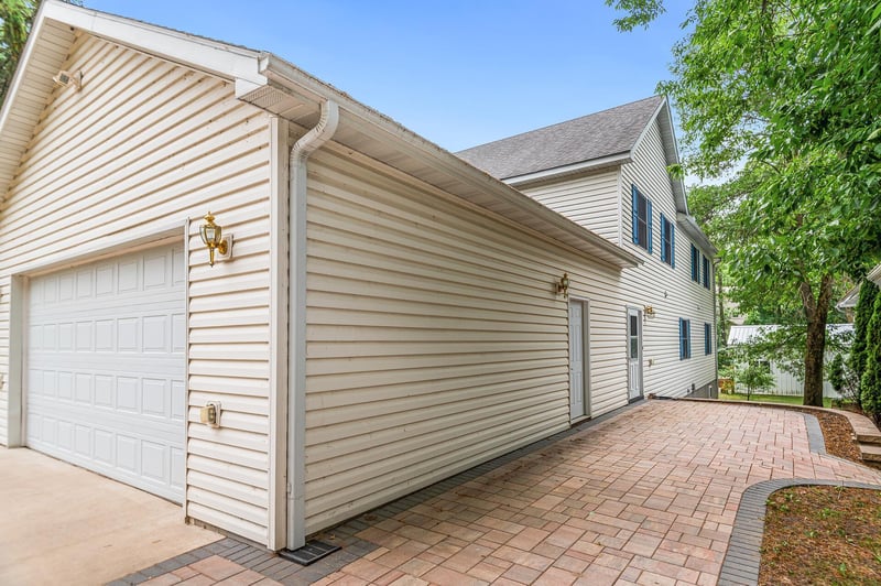 11482 Debra Ln, Ogilvie, MN 56358