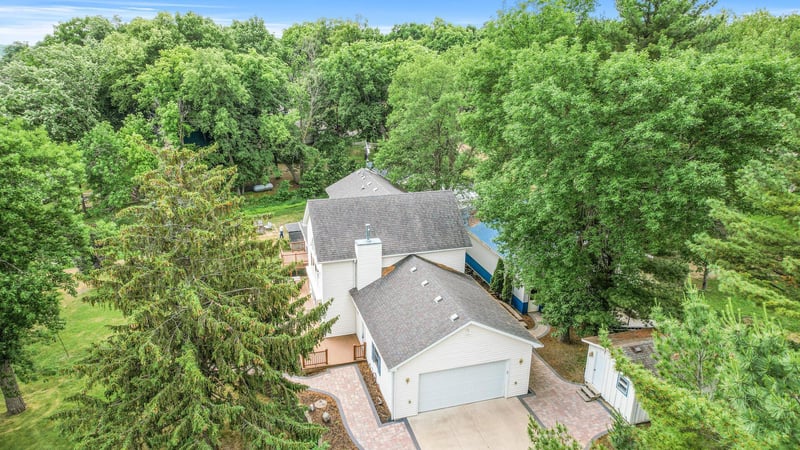 11482 Debra Ln, Ogilvie, MN 56358