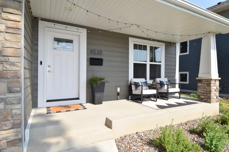 4530 Regent Ave N, Robbinsdale, MN 55422