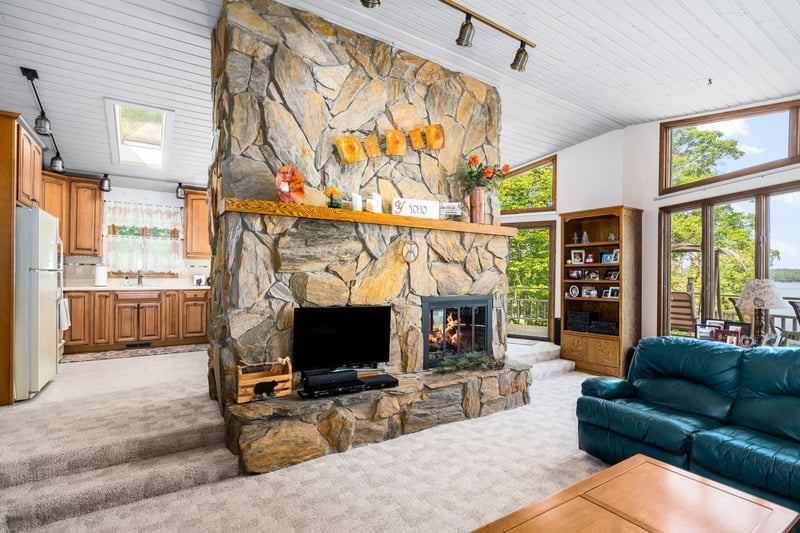 11491 Gull Lake Dr SW, Brainerd, MN 56401