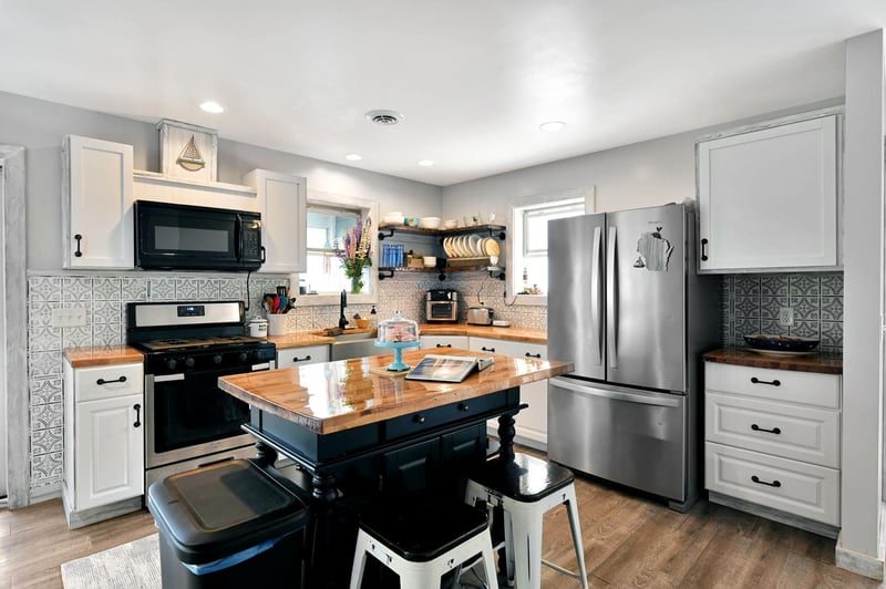 3756 North Shore Rd, Ashland, WI 54850