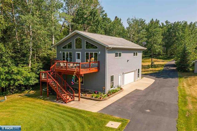 4453 Moccasin Point Rd, Tower, MN 55790