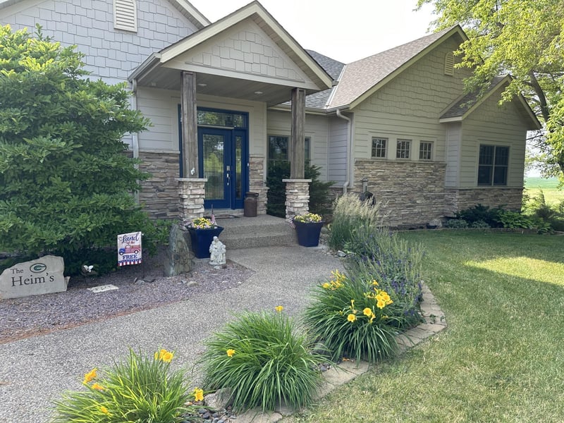 4971 Kenyon Rd, Owatonna, MN 55060