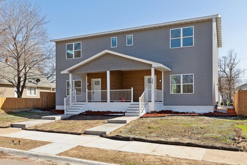 225 - 227 Warburton St W, South Saint Paul, MN 55075