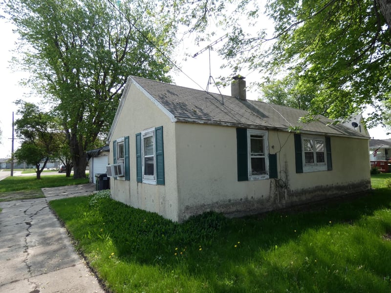 201 E 4th Ave, Ellsworth, MN 56129