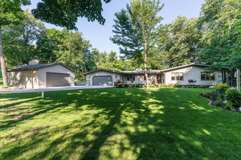 49273 Fish Lake Rd, Pelican Rapids, MN 56572
