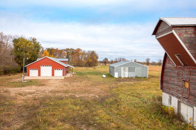 43374 Otter Tail Line Rd, Bertha, MN 56437