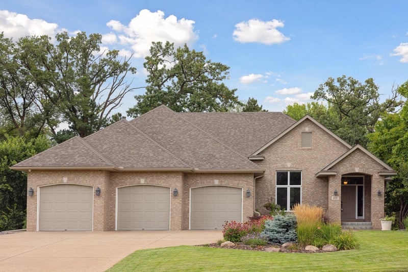 1137 97th Ln NW, Coon Rapids, MN 55433