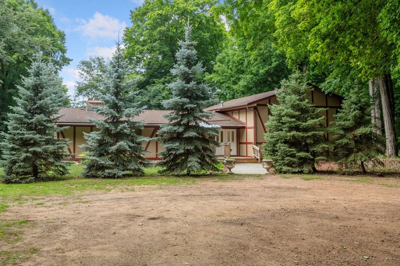 465 Leaf St, Orono, MN 55356